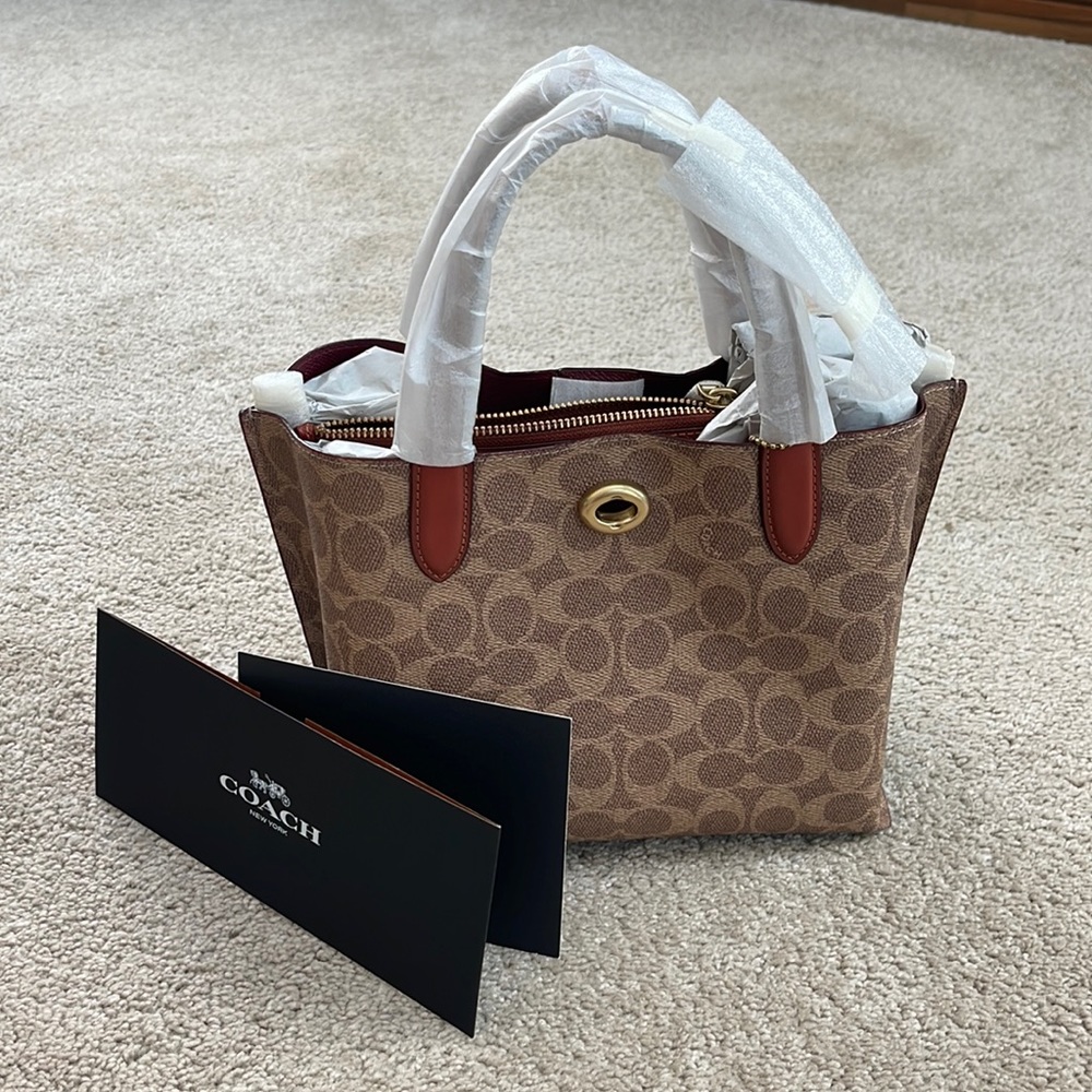 BNWT Coach Willow Tote